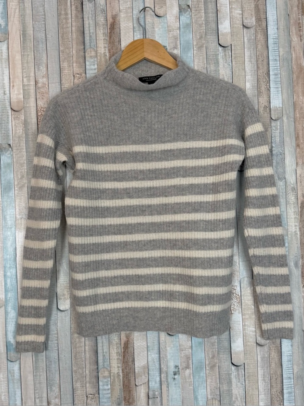 Ann Taylor XS Waffle Textured Wool Cashmere Stripe‎ Sweater Pullover Funnel Neck